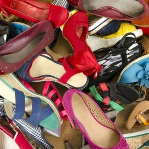 Poly picks a pair of